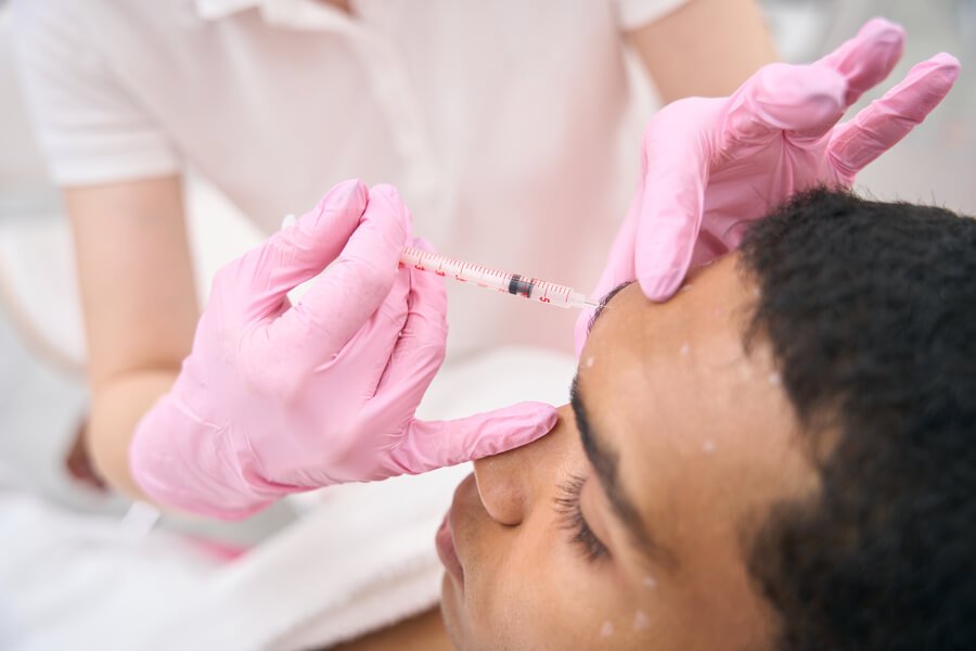 Centros especializados en Radiesse con certificación médica en Colombia