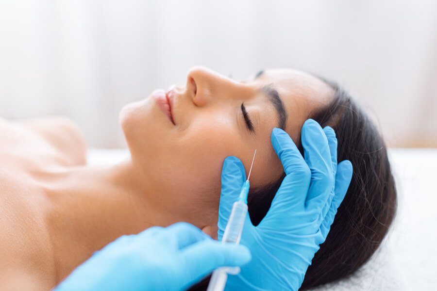 ¿Radiesse o Botox para mejorar el contorno facial? ¿Cuál elegir?
