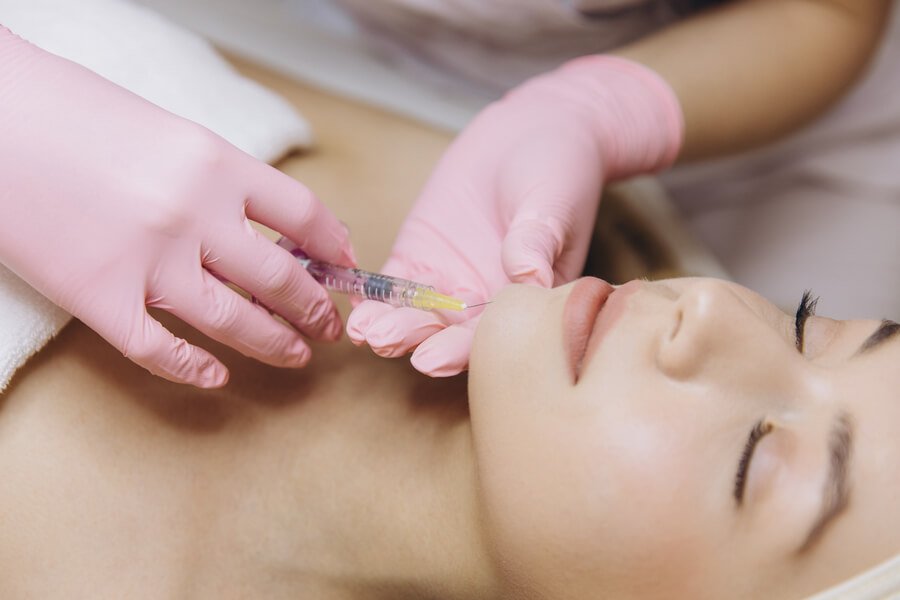 ¿Skin Booster o radiofrecuencia facial: cuál es más recomendable para mi piel?